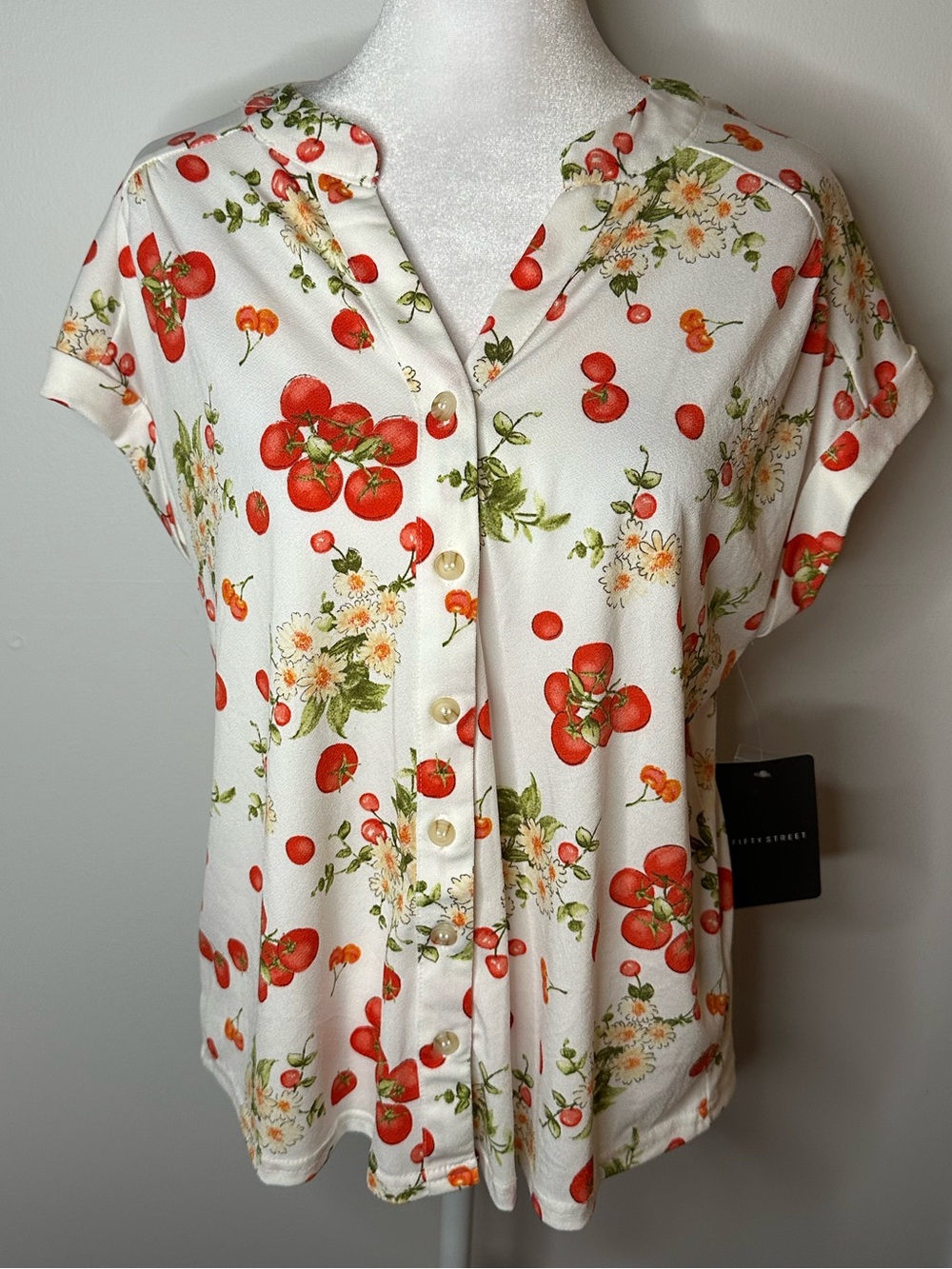 NWT Women’s Floral Tomato Short Sleeve Essential Stylish Country Blouse - Picture 2 of 5